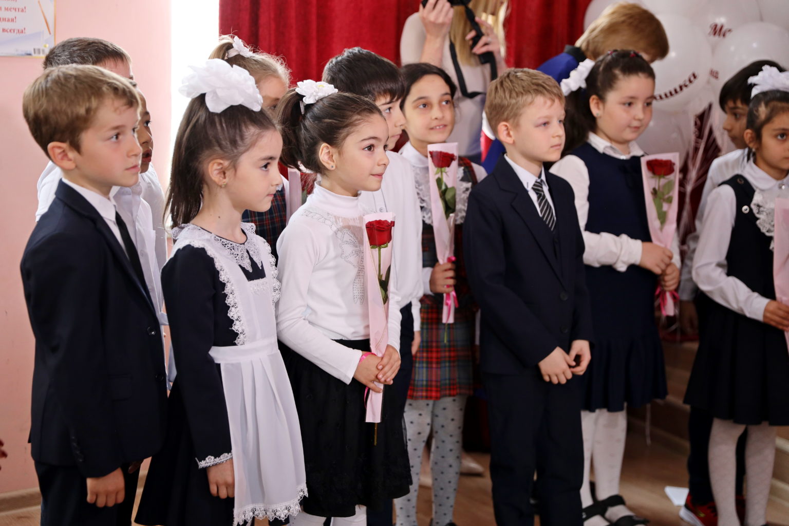 Выпускник 2025 4 класс. Хвалынск школа 3 выпускной 2025. выпускной 2025 школа 15 станица гостагаевская.