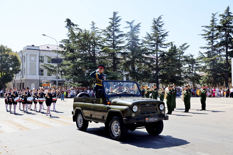 8. Военный парад в честь празднования 32-й годовщины Республики Южная Осетия