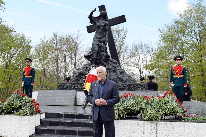 DSC_0518. В Южной Осетии почтили память жертв Зарской трагедии
