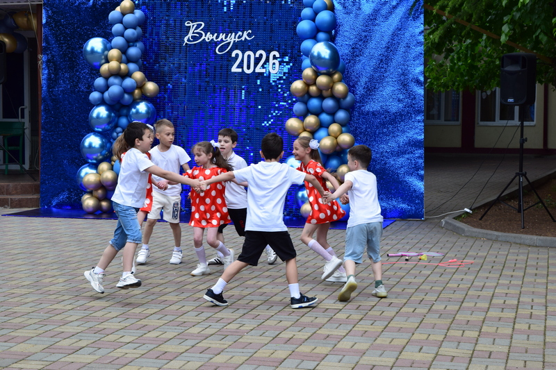 DSC_1805. Последний звонок в школах Южной Осетии