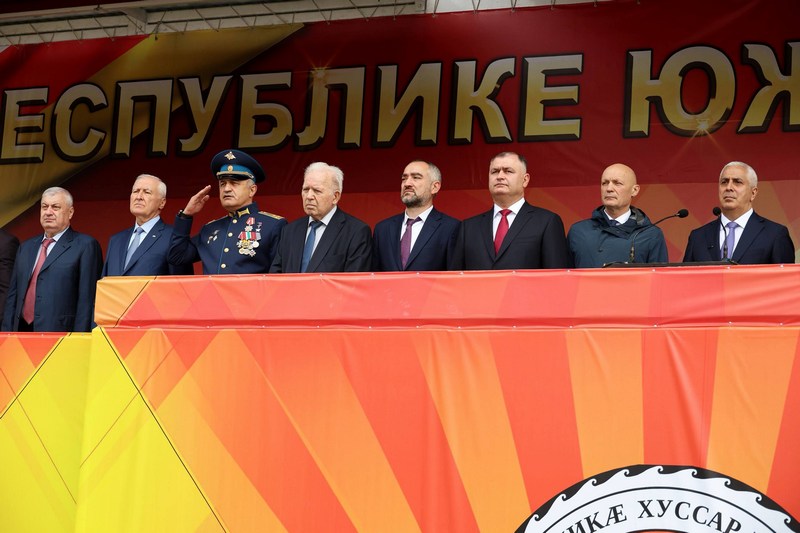 2. Военный парад в честь празднования 36-й годовщины Республики Южная Осетия